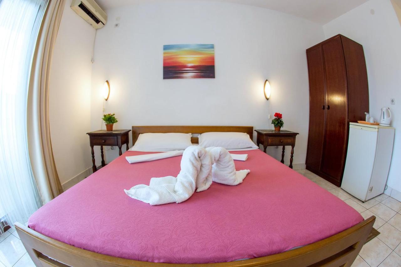 Guest House Mandarina Budva Exterior foto