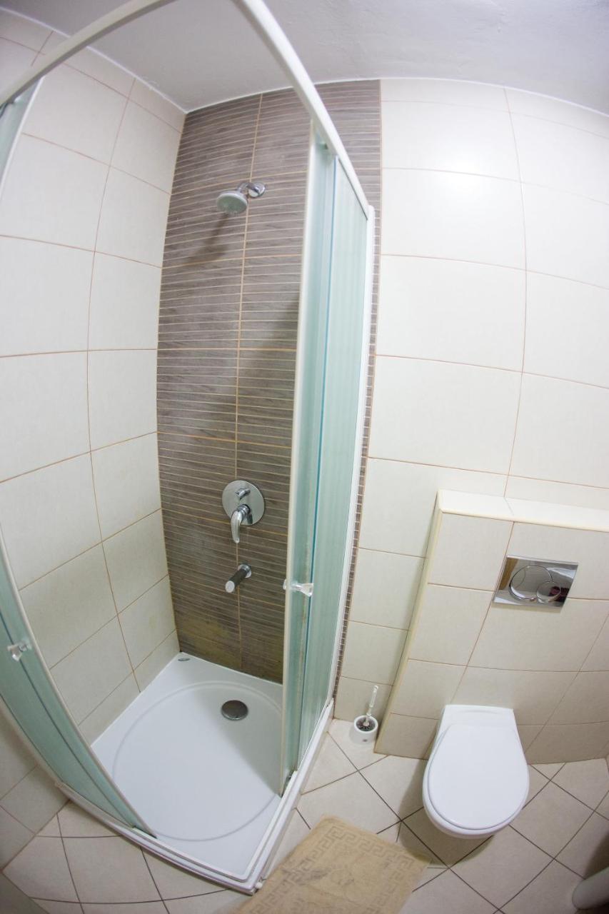 Guest House Mandarina Budva Exterior foto